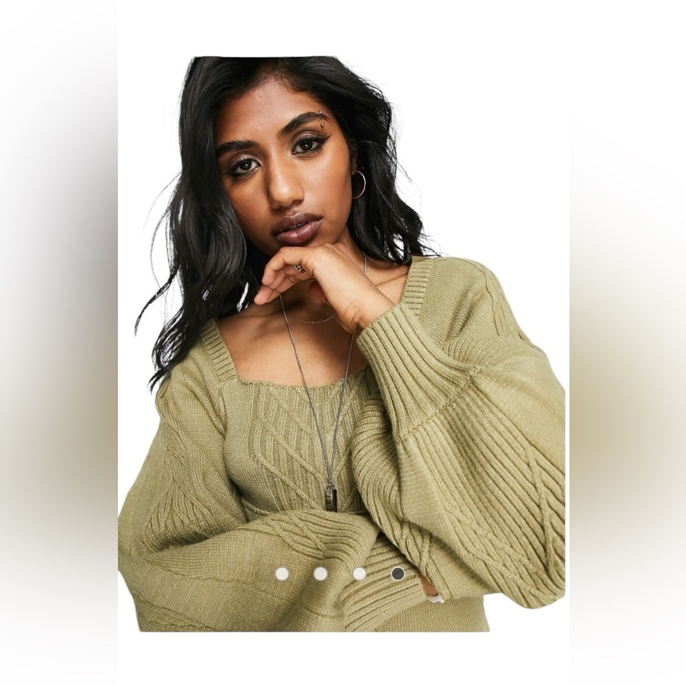 Free People.   Green Bodycon Sweater Dress with Bishop Sleeves. - Picture 4 of 13